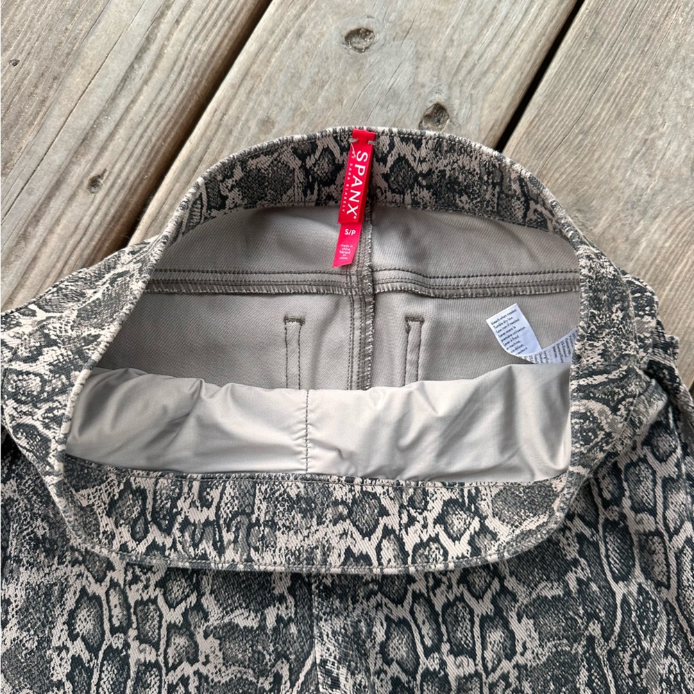 Spanx Python Jeanish Legging Printed Snake Patter… - image 8